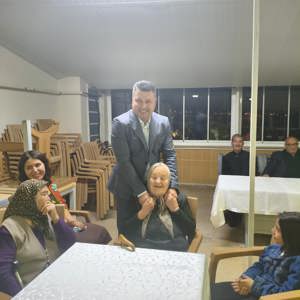 Çocuk Evlerimizdeki yavrularımızla huzurevimizin değerli sakinlerini buluşturduk. - fotoğraf 3