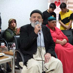 “Zamanın İki Yakası Bir Zamanlar Ben de Gençtim” Projesi Şehit Hakan Duyğal Huzurevimizde Gerçekleştirildi - fotoğraf 1