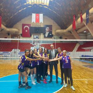 AİLE VE SOSYAL HİZMETLER İL MÜDÜRLÜĞÜ KADIN VOLEYBOL TAKIMIMIZDAN BÜYÜK BAŞARI - fotoğraf 2