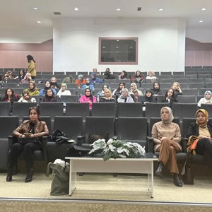  “Şiddeti Gençlerle Konuşuyoruz” Başlıklı Panel Düzenlendi - fotoğraf 1