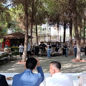 HUZUREVLERİMİZ ARASINDA BOCCE MAÇI VE MÜZİK ETKİNLİĞİ - fotoğraf 6