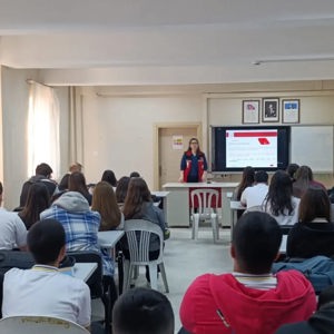 Sinop Anadolu Lisesi’nde ŞÖNİM’den Farkındalık Semineri - fotoğraf 1