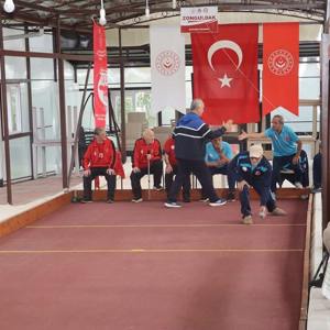 60 yaş üstü Yetişkin Gençler Bocce Şampiyonası Düzenlenmiştir. - fotoğraf 2