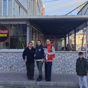 İl Müdürlüğümüze Bağlı Kuruluşlarımız, Kadına Yönelik Şiddetle Mücadele Günü Kapsamında Vatandaşlarımızla Bir Araya Geldi - fotoğraf 3