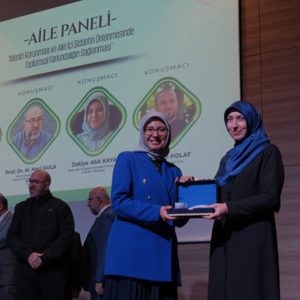 Aile İçi Şiddetin Önlenmesine Yönelik Panelde Önemli Mesajlar Verildi - fotoğraf 5