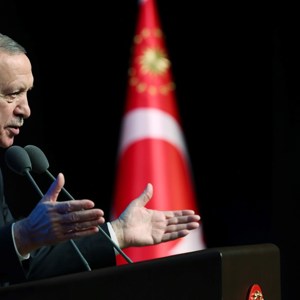 Cumhurbaşkanı Erdoğan ve Aile ve Sosyal Hizmetler Bakanımız Göktaş, “Aile ve Kültür-Sanat Sempozyumu“ kapanış oturumuna katıldı - fotoğraf 1
