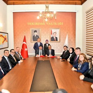 Çorlu Huzurevi Müdürlüğü Ek Hizmet Binası Sayın Bakanımız Mahinur Özdemir Göktaş’ın himayelerinde imza altına alınmıştır - fotoğraf 1