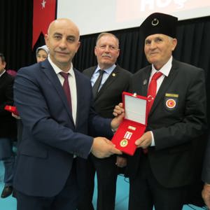 Milli Mücadele Madalyası Takdim Töreni (Gönen) - fotoğraf 3