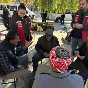 Çukurca’da 25 Kasım Kadına Yönelik Şiddete Karşı Uluslararası Mücadele Günü - fotoğraf 3
