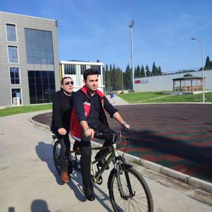 Salihli’de 3 Aralık Dünya Engelliler Günü Kapsamında “Eş Pedal Etkinliği” Düzenlendi - fotoğraf 8