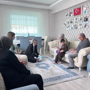 Şehidimiz Şükrü Karadirek’in evladı İbrahim Aras'a Doğum Günü Ziyareti - fotoğraf 2