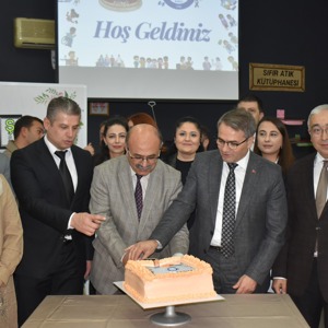 3 Aralık Dünya Engelliler Günü’nde İşaret Dili Kursu Sertifika Töreni Düzenlendi - fotoğraf 6