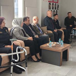 3 Aralık Dünya Engelliler Günü'nde Özel Vize Mete Bakım Merkezi'nde Anlamlı Etkinlik - fotoğraf 3