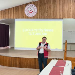 Koruyucu Ailelerimize Aile Eğitim Programı Verildi - fotoğraf 1