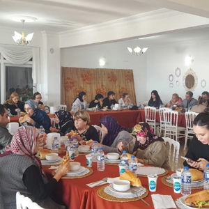 “Güneşli Bir Günde Kuşaklar Arası Keyifli Buluşma” - fotoğraf 3