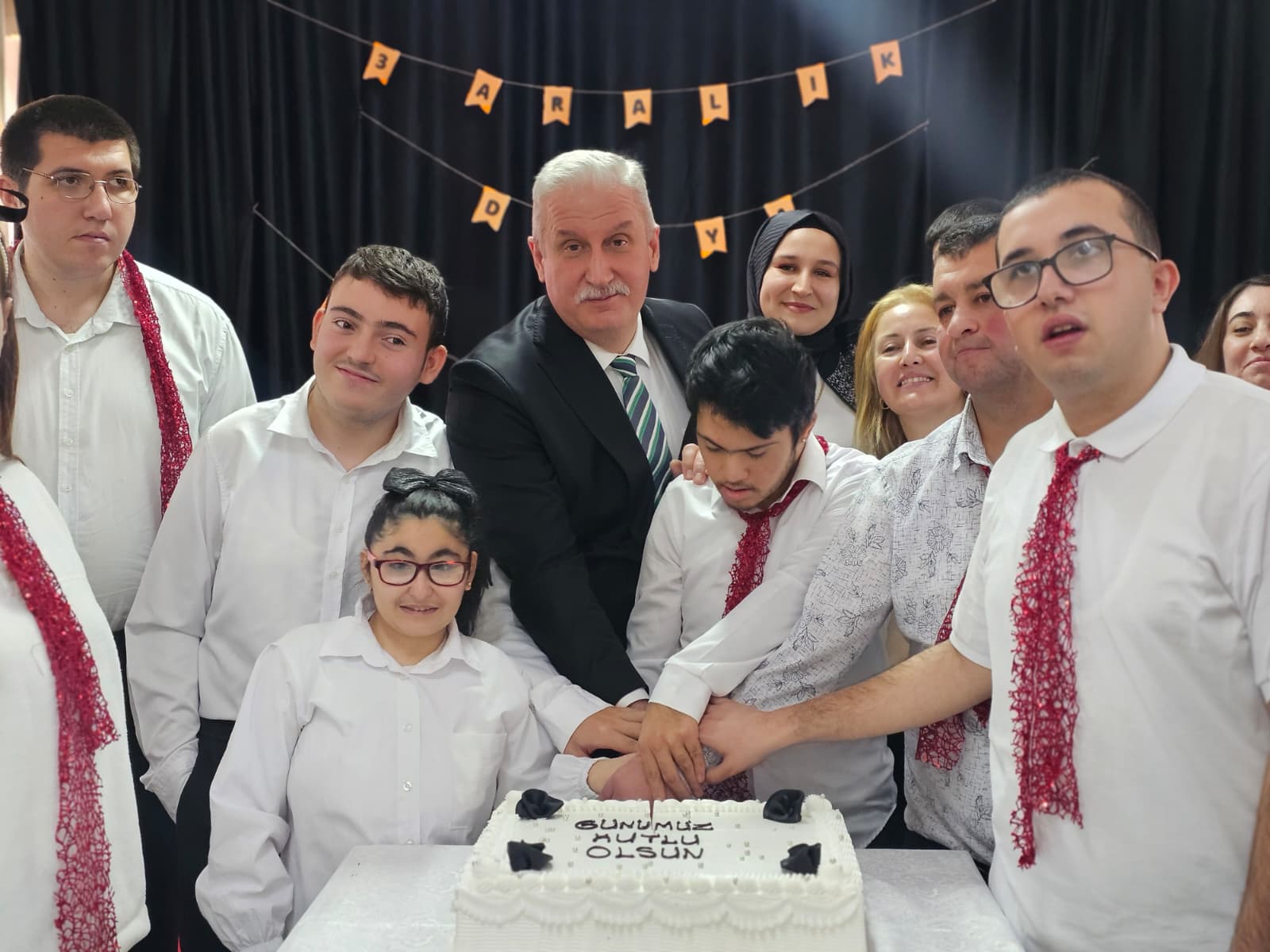 Yaşar Doğu Bakım Rehabilitasyon Merkezi’nde Engelliler Gününe Özel Farkındalık Etkinliği 