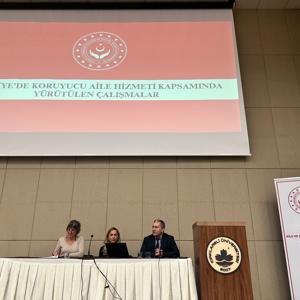 Kırklareli Üniversitesi’nde “2025 Aile Yılı” Kapsamında Koruyucu Aile Hizmetleri Paneli Düzenlendi - fotoğraf 2