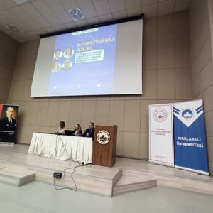 Kırklareli Üniversitesi’nde “2025 Aile Yılı” Kapsamında Koruyucu Aile Hizmetleri Paneli Düzenlendi - fotoğraf 3