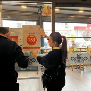İlimizdeki Restoran ve Kafelerde “Kadına Yönelik Şiddete Sıfır Tolerans” Temalı Yemek Servisleri Dağıtılarak Farkındalık Oluşturuldu - fotoğraf 5