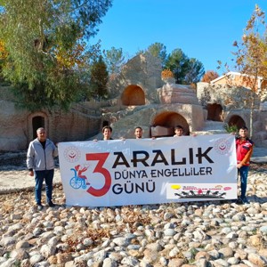 Adıyaman Sosyal Hizmet Merkezi, 3 Aralık Dünya Engelliler Günü’nde Farkındalık Etkinliği Düzenledi - fotoğraf 2