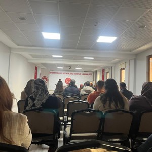 İlimizde “Aile İçi Kadına Yönelik Şiddet” Konulu Bir Söyleşi Etkinliği Gerçekleştirildi - fotoğraf 2