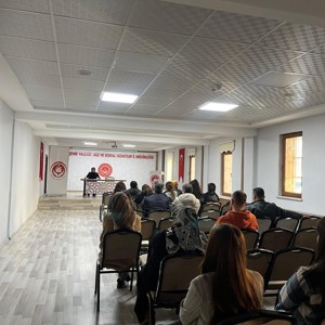 İlimizde “Aile İçi Kadına Yönelik Şiddet” Konulu Bir Söyleşi Etkinliği Gerçekleştirildi - fotoğraf 3