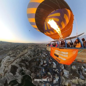 Kapadokya’da Sıcak Hava Balonlarından Kadına Şiddete Karşı Farkındalık Çağrısı - fotoğraf 3