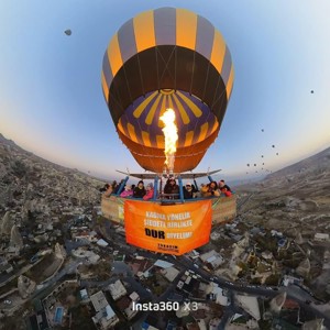 Kapadokya’da Sıcak Hava Balonlarından Kadına Şiddete Karşı Farkındalık Çağrısı - fotoğraf 2