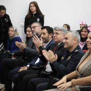 Çocuk Evleri Sitesinde Melis Fis Konseri Düzenlendi - fotoğraf 1
