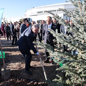 “Şahidimiz Toprak, İmzamız Fidan, Sevdamız Yeşil Vatan” - fotoğraf 1