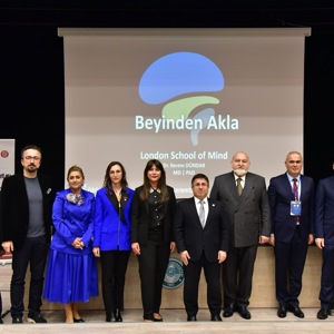 “Aileye Etki Eden Güncel Riskler ve Zorluklar Paneli" Balıkesir Üniversitesi’nde Gerçekleşti - fotoğraf 2