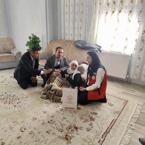 Hakkari Merkezde “3 Aralık Dünya Engelliler Günü” Kapsamında Evlere Ziyaretler Gerçekleştirildi - fotoğraf 2