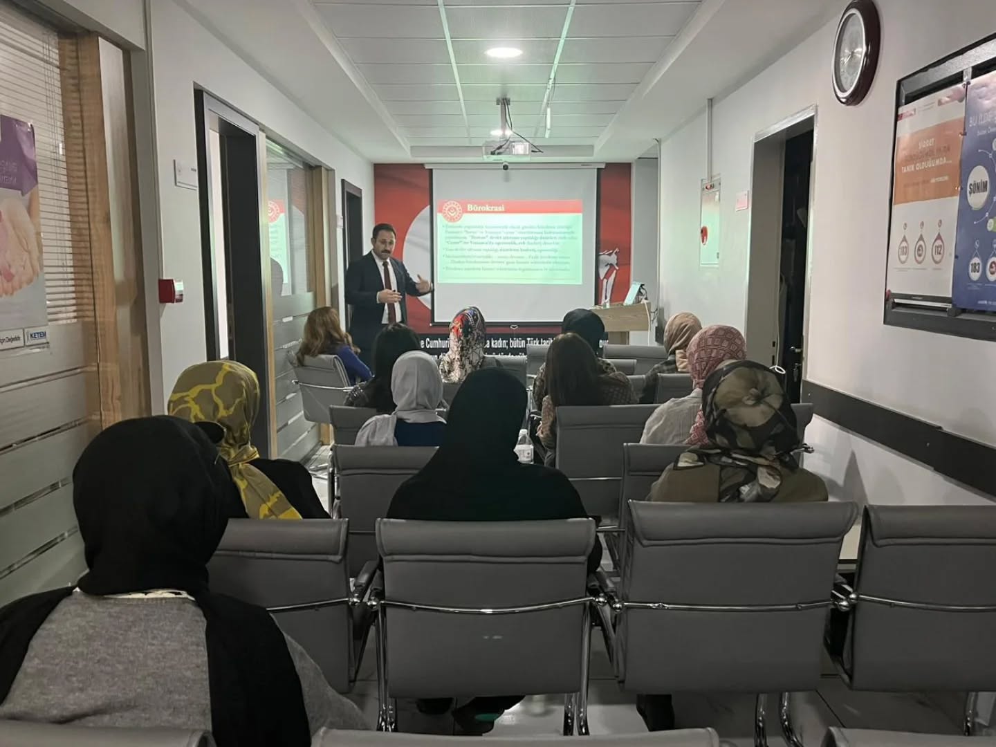  ‘Sosyal Hizmetlerde Kayıt Tutma ve Mesleki Raporlar’ Konusunda Eğitim Düzenlenmiştir