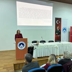 5 Aralık Kadın Hakları Günü Kapsamında “Kadın Hakları Söz Kürsüsü” Etkinliği Düzenlendi - fotoğraf 1