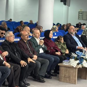 Aynı Bahçenin Farklı Çiçekleriyiz - fotoğraf 1