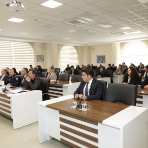 2025 Yılı Çocuk Koruma İl Koordinasyon Kurulu Toplantısı Gerçekleştirildi - fotoğraf 2