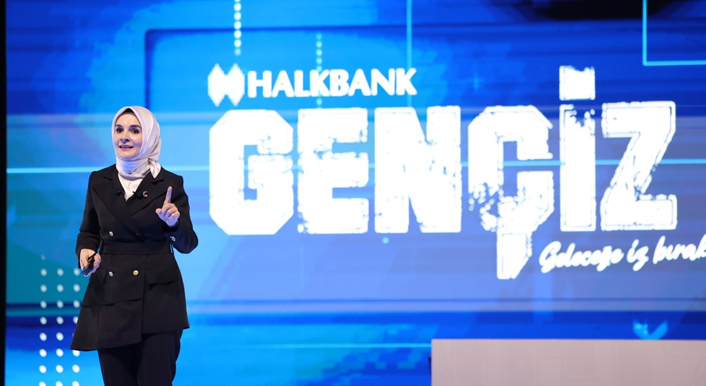 Aile ve Sosyal Hizmetler Bakanımız Göktaş, Halkbank Gençİz'25 Zirvesi'nde konuştu