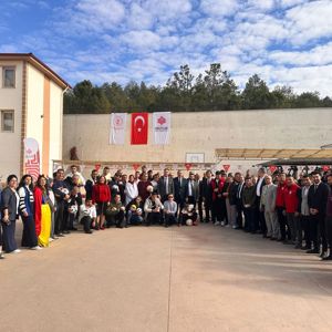 3 Aralık Dünya Engelliler Günü kapsamında; Gaziantep Vakıflar Bölge Müdürlüğü ve Gaziantep Gençlik ve Spor İl Müdürlüğü iş birliğiyle, İl Müdürlüğümüze bağlı Oğuzeli Engelsiz Yaşam Merkezimizde özel bireylerimiz için anlamlı bir etkinlik gerçekleştirildi. - fotoğraf 1