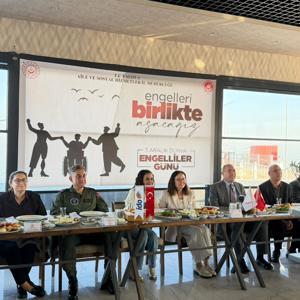 3 Aralık Dünya Engelliler Günü Kapsamında Kahvaltı Programı ve Erişilebilirlik Belgesi Takdimi Gerçekleştirildi - fotoğraf 7