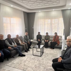 Şehit Ailelerine Anlamlı Ziyaret: Devletimizin Vefa Eli Gaziantep’te Şehit Yakınlarının Yanında - fotoğraf 3