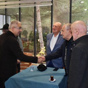 Tecrübeleriyle geleceğimize yön veren yaşlılarımız bizim kıymetimizdir - fotoğraf 3