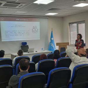 İl Müdürlüğümüze bağlı Şiddet Önleme ve İzleme Merkezi (ŞÖNİM) tarafından, İŞKUR personeline yönelik “Kadına Yönelik Şiddetin Önlenmesi” konulu bilgilendirme semineri düzenlendi. - fotoğraf 1