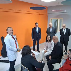 Valimiz Dr. Hülya Kaya ve İl Müdürümüz Arif Laçin’den Yeni Açılan Merkeze Ziyaret - fotoğraf 2