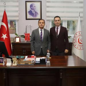 Roman Vatandaşlara Yönelik Strateji Belgesi (2023-2030 ) ve 1. Aşama Eylem Planı(2023-2025) kapsamında  Aile ve Sosyal Hizmetler İl Müdürlüğünde bir toplantı gerçekleştirilmiştir. - fotoğraf 3