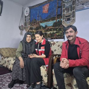 Bolvadin Sosyal Hizmet Merkezi'nin Aziz Şehitlerimizin Yakınlarına Ziyaretleri - fotoğraf 6