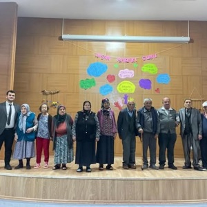 Huzurevi Sakinleriyle 10 Aralık Dünya İnsan Hakları Günü Etkinliği Gerçekleştirildi - fotoğraf 1