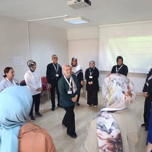 Modüler Aile Eğitim Programı Kapsamında Yılmaz Çocuklar Yetiştirmek Eğitimi Gerçekleştirildi - fotoğraf 8