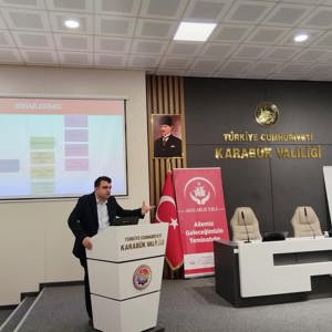 Muhtarlar Akademisi Kapsamında Aile Yılı Tanıtım Sunumu Gerçekleştirildi - fotoğraf 3