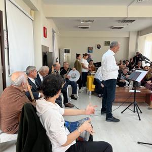 Babadağ Huzurevinde Dünya Engelliler Günü Dolayısıyla Müzik ve Dayanışma Programı Gerçekleştirildi - fotoğraf 2
