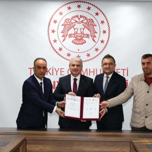 Beyşehir ve Karapınar İlçelerinde Hayata Geçirilecek Huzurevi Projeleri İmza Töreni Gerçekleştirildi - fotoğraf 4
